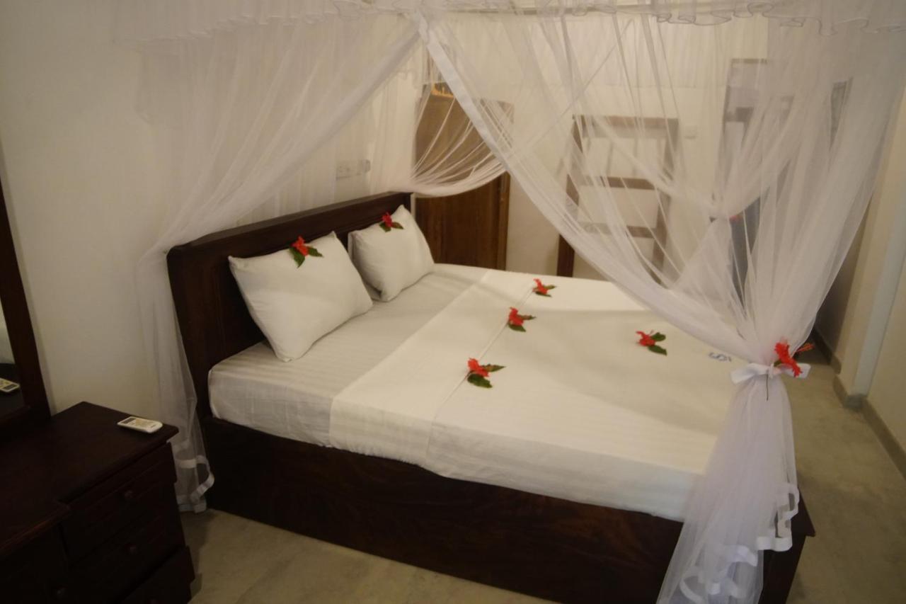 Turtle Bay Beach Resort Mirissa Luaran gambar
