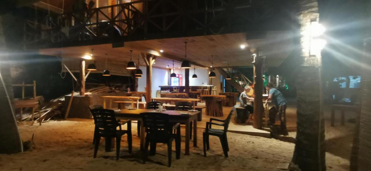 Turtle Bay Beach Resort Mirissa Luaran gambar