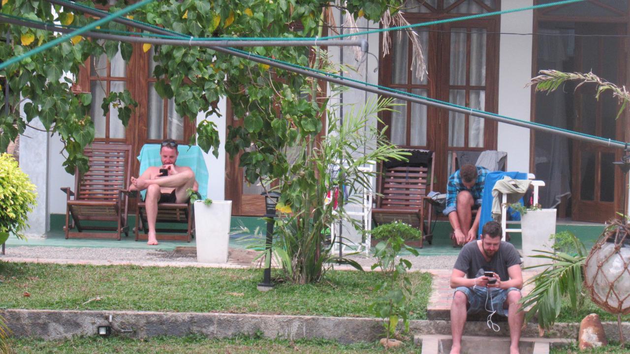 Turtle Bay Beach Resort Mirissa Luaran gambar